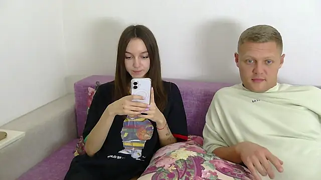 Snapshot of NotSoSweetDasha chatting on 10-17-25, 09:17 NotSoSweetDasha online show from 10-17-25, 09:17