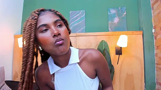 halleylorens online show from 04-13-26, 06:13