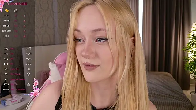 HeyMonkey  online show from 11-18-25, 01:04