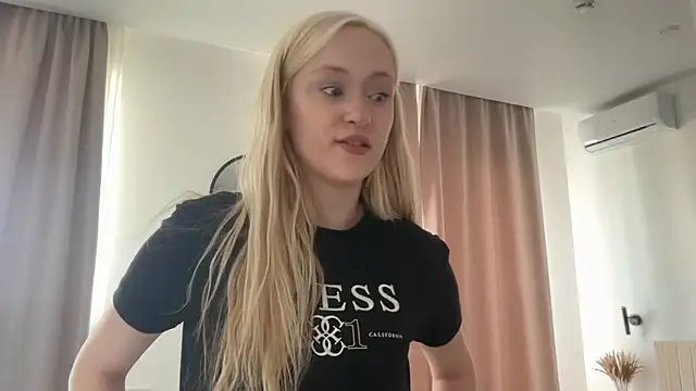 HeyMonkey  online show from 04-04-26, 01:30