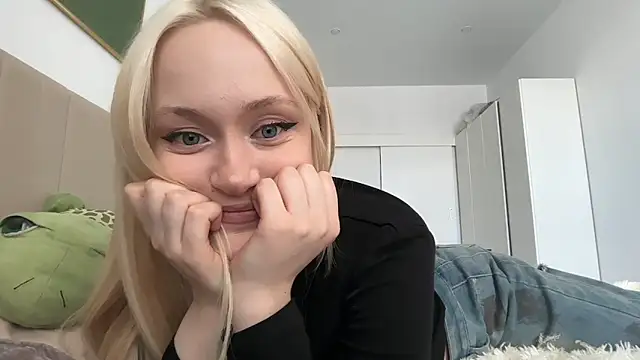 HeyMonkey  online show from 04-11-26, 11:58