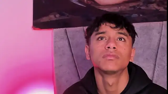 Snapshot of ZYZZ1312 chatting on 10-30-25, 04:08 ZYZZ1312 online show from 10-30-25, 04:08