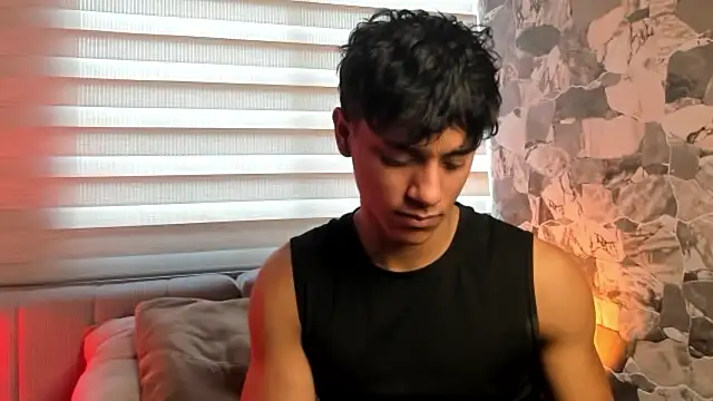 Snapshot of ZYZZ1312 chatting on 02-12-26, 05:41 ZYZZ1312 online show from 02-12-26, 05:41