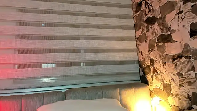 Snapshot of ZYZZ1312 chatting on 02-26-26, 05:17 ZYZZ1312 online show from 02-26-26, 05:17