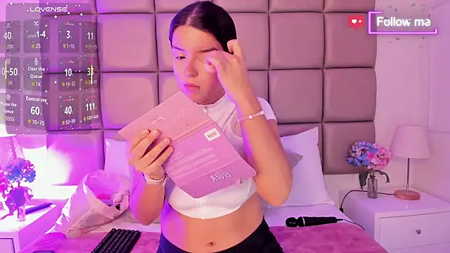 MiaMillers1 online show from 01-16-26, 11:25