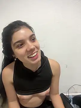 Sarita  Gomez online show from 10-28-25, 03:54