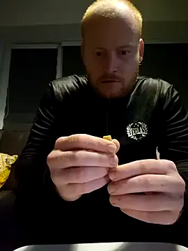 svenni2525 online show from 10-15-25, 10:43