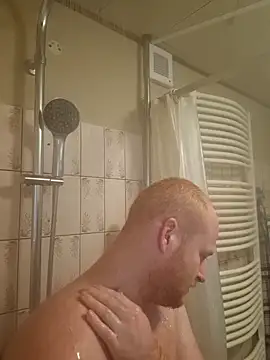 svenni2525 online show from 11-06-25, 07:31