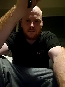 svenni2525 online show from 11-08-25, 12:22