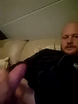 svenni2525 online show from 11-10-25, 10:53