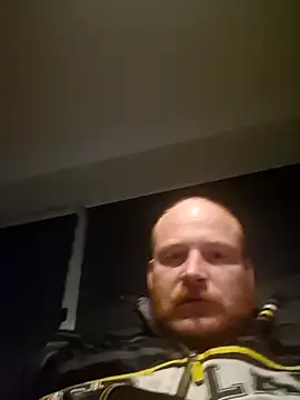 svenni2525 online show from 11-21-25, 04:38