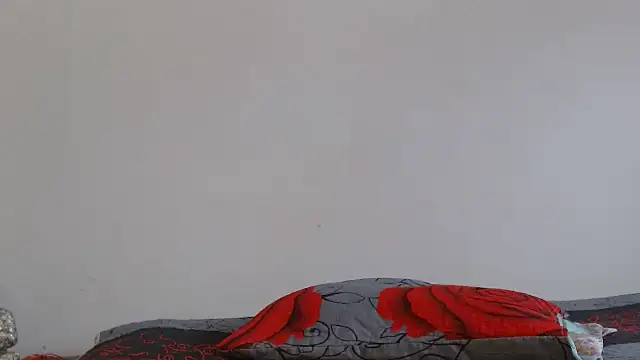 naiaratobon   online show from 02-19-26, 06:37