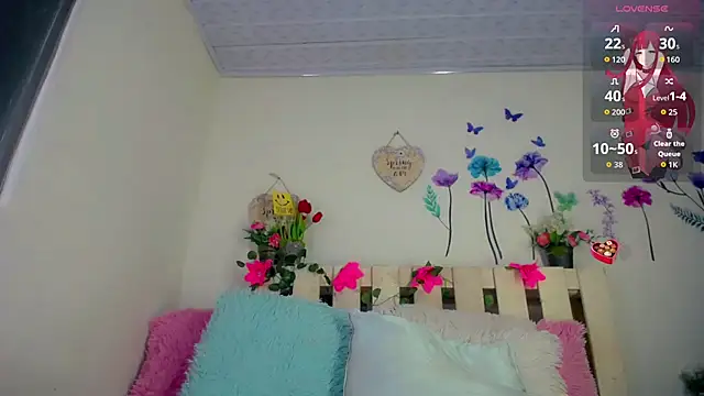 Snapshot of Eemily_- chatting on 09-15-25, 05:07 Eemily - online show from 09-15-25, 05:07