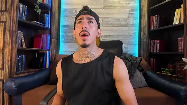 Donovan Desmond online show from 11-24-25, 08:19