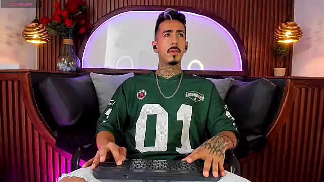 Donovan Desmond online show from 03-27-26, 07:57