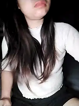 Snapshot of Mie_rose chatting on 11-15-25, 10:59 Mie rose online show from 11-15-25, 10:59