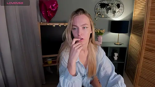 mishapallmer online show from 10-14-25, 01:39