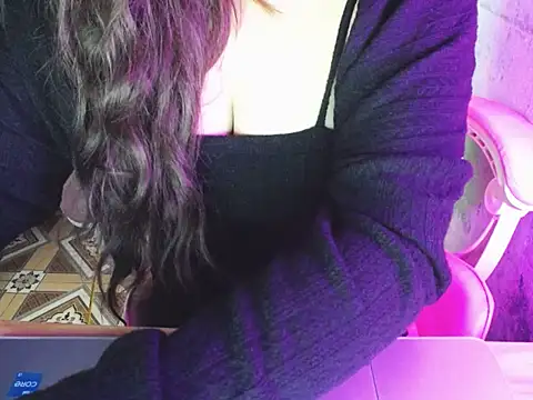 ahoa Tk online show from 11-20-25, 05:07