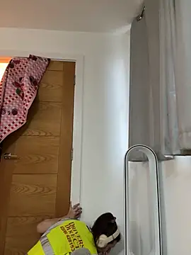 Snapshot of blissyboo123 chatting on 10-16-25, 06:58 blissyboo123 online show from 10-16-25, 06:58