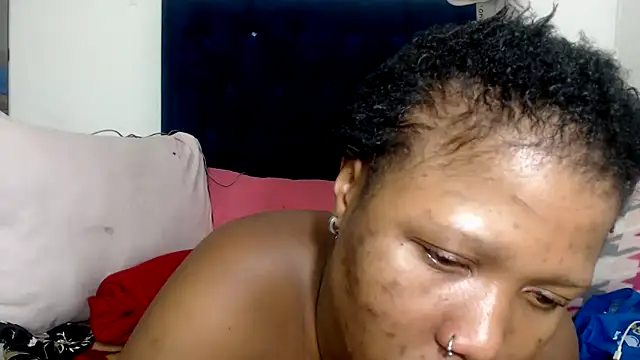 BUNNYCHOWX28 online show from 03-21-26, 02:05