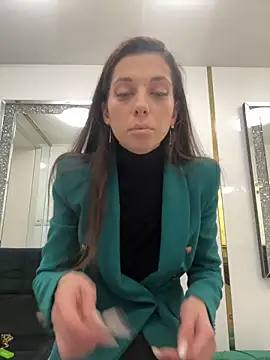 EllyLynn online show from 03-13-26, 06:47