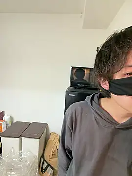 Snapshot of jiji9253 chatting on 02-14-26, 12:35 jiji9253 online show from 02-14-26, 12:35