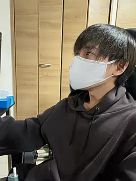 Snapshot of jiji9253 chatting on 03-07-26, 01:52 jiji9253 online show from 03-07-26, 01:52