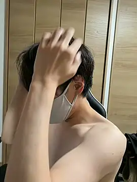 Snapshot of jiji9253 chatting on 04-09-26, 12:54 jiji9253 online show from 04-09-26, 12:54