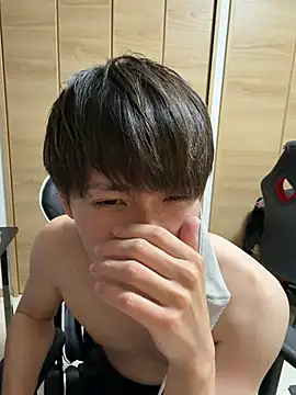 Snapshot of jiji9253 chatting on 04-11-26, 01:15 jiji9253 online show from 04-11-26, 01:15