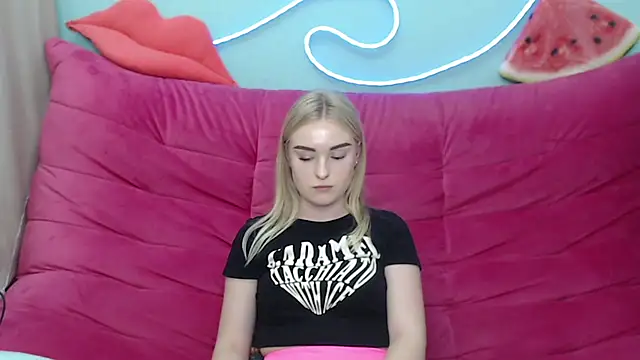 SofySofty online show from 11-09-25, 06:06