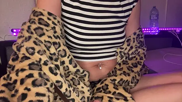 krystal fr online show from 03-20-26, 04:28