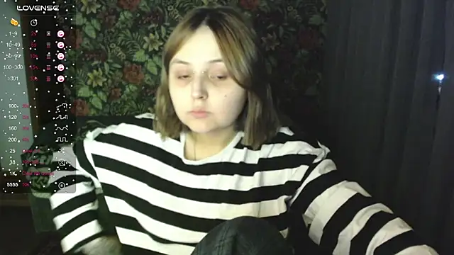 Snapshot of vendymories chatting on 05-12-26, 05:32 vendymories online show from 05-12-26, 05:32