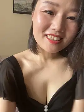 Snapshot of Mier-cn chatting on 06-21-26, 02:58 Mier-cn online show from 06-21-26, 02:58