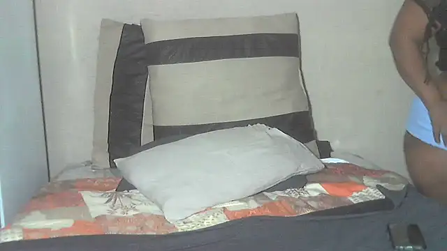 AnnabigpussyXO online show from 11-08-25, 12:44