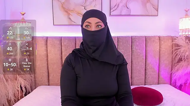 azza   online show from 09-30-25, 12:21