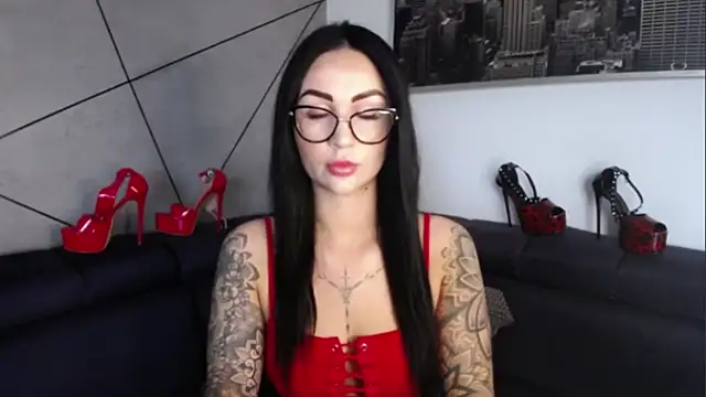 Fayestrip online show from 09-28-25, 02:33