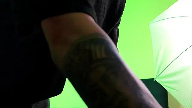 AlphaMasterXxx online show from 11-11-25, 08:31