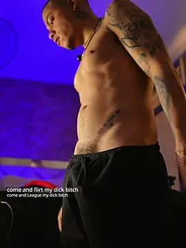 Snapshot of AlphaMasterXxx chatting on 07-02-26, 02:22 AlphaMasterXxx online show from 07-02-26, 02:22