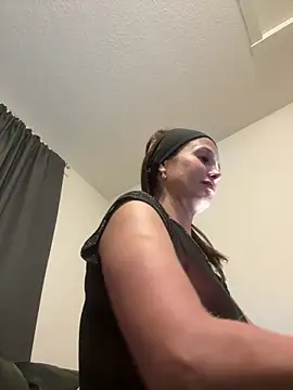 Alona Brown online show from 04-03-26, 05:49