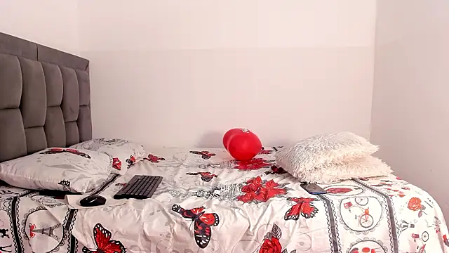 fire lovex online show from 02-18-26, 01:29