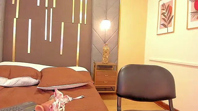 OliviGrace online show from 09-19-25, 11:27