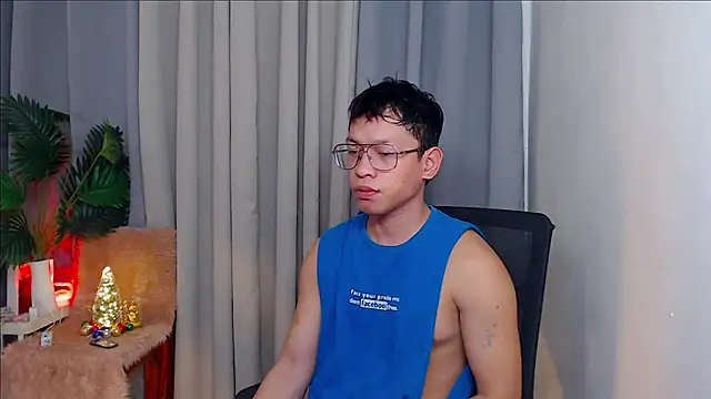 pinkcock froi2305 online show from 10-13-25, 12:05