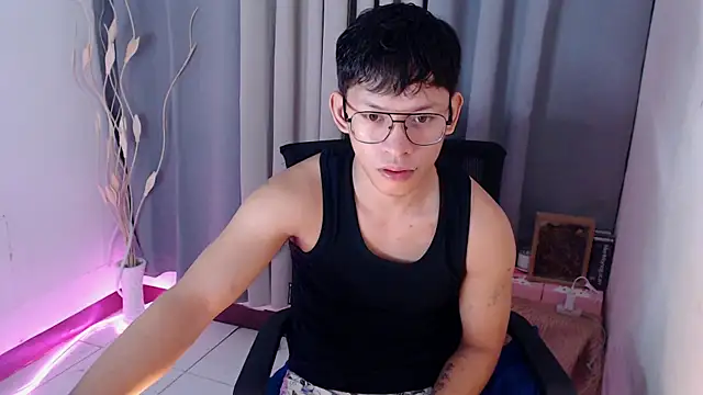 pinkcock froi2305 online show from 04-09-26, 06:30