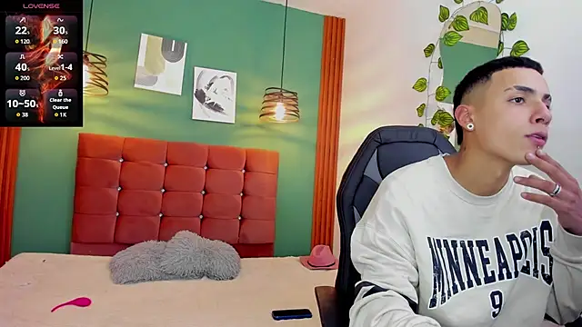 Aisha andy online show from 11-14-25, 03:38