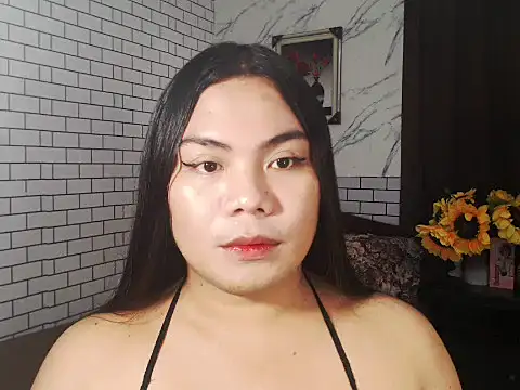 Snapshot of TSbrianaHugeCock chatting on 10-12-25, 06:40 TSbrianaHugeCock online show from 10-12-25, 06:40