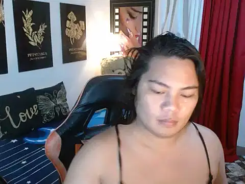 Snapshot of TSbrianaHugeCock chatting on 11-16-25, 08:58 TSbrianaHugeCock online show from 11-16-25, 08:58