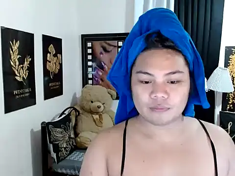 TSbrianaHugeCock online show from 03-26-26, 05:40