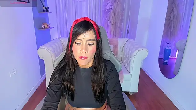 Natalia Leon8 online show from 11-04-25, 03:16