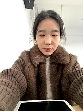 Snapshot of luluya1314 chatting on 11-20-25, 05:29 luluya1314 online show from 11-20-25, 05:29