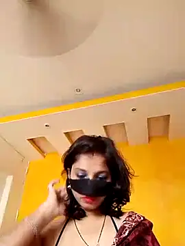 Love Foreverr12 online show from 12-14-25, 06:19